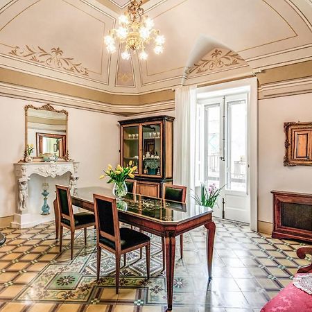 Bed and Breakfast Palazzo Stunis - Dimora Di Charme Остуні Екстер'єр фото