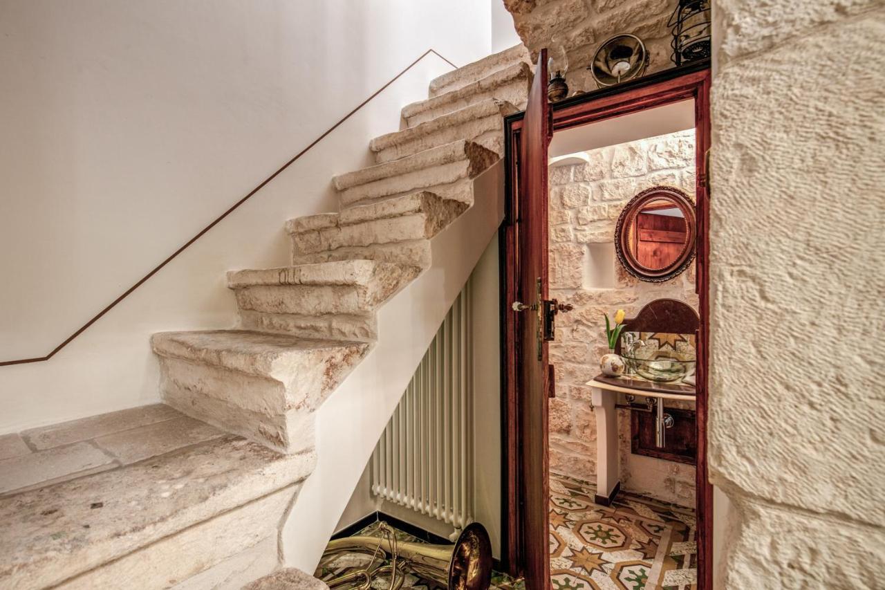 Bed and Breakfast Palazzo Stunis - Dimora Di Charme Остуні Екстер'єр фото